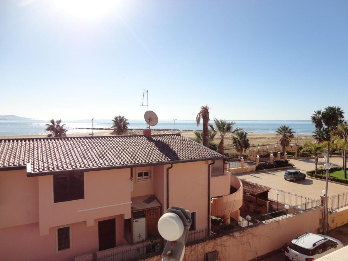 Baciati Dal Sole Apartment Porto Empedocle Bagian luar foto